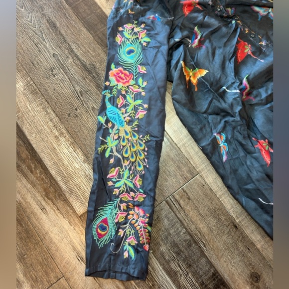 JOHNNY WAS Silk Gray Butterfly Collared Mini Long Sleeve Shirt Dress Size Medium - Picture 6 of 8